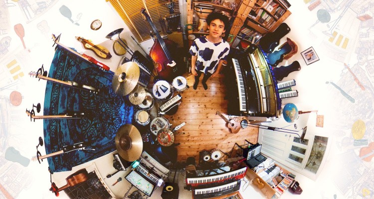 Jacob Collier in my room